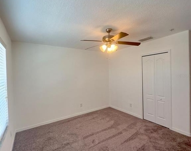 1335 Priory Circle - Photo Thumbnail 10