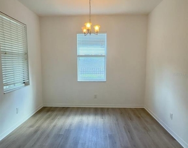 1335 Priory Circle - Photo Thumbnail 24