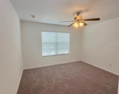 1335 Priory Circle - Photo Thumbnail 11
