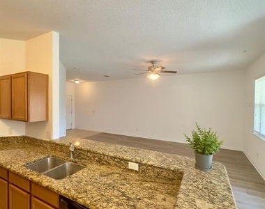 1335 Priory Circle - Photo Thumbnail 3