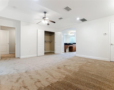 132 Orange Ave - Photo Thumbnail 28