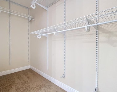 132 Orange Ave - Photo Thumbnail 35