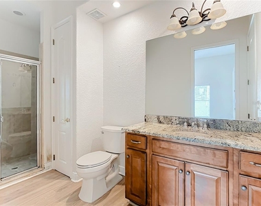 132 Orange Ave - Photo Thumbnail 24