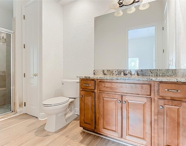 132 Orange Ave - Photo Thumbnail 23