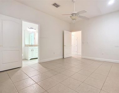 132 Orange Ave - Photo Thumbnail 13