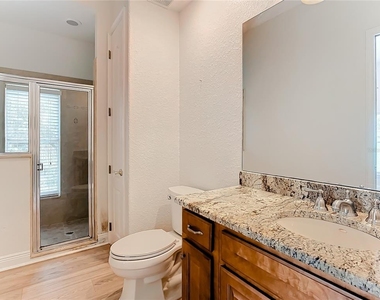 132 Orange Ave - Photo Thumbnail 25