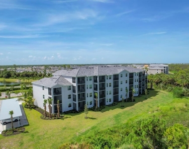 14161 Heritage Landing Boulevard - Photo Thumbnail 29
