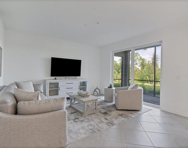 14161 Heritage Landing Boulevard - Photo Thumbnail 2