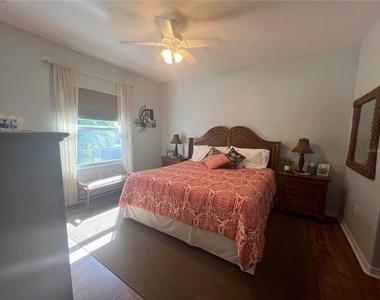 1717 Sunderland Drive - Photo Thumbnail 20
