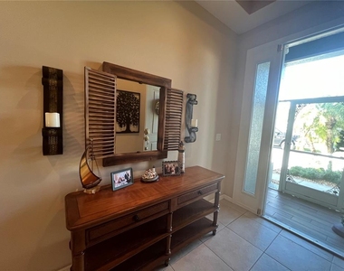 1717 Sunderland Drive - Photo Thumbnail 12