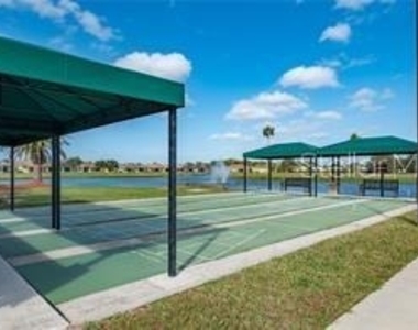 1717 Sunderland Drive - Photo Thumbnail 34