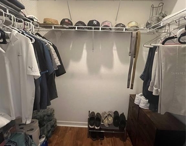 1717 Sunderland Drive - Photo Thumbnail 23