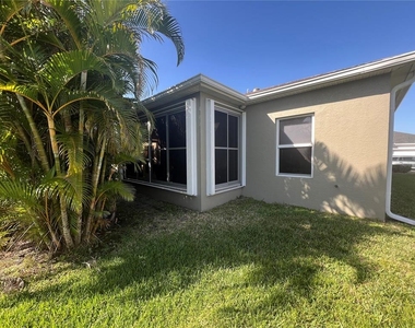 1717 Sunderland Drive - Photo Thumbnail 28
