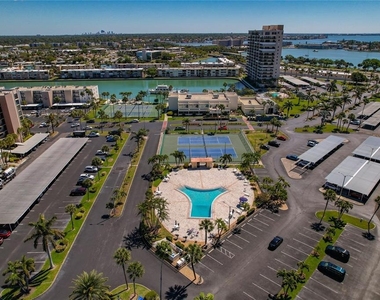 7540 Bay Island Drive S - Photo Thumbnail 2