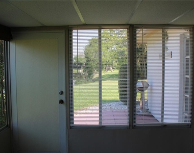 5062 Live Oak Circle - Photo Thumbnail 36