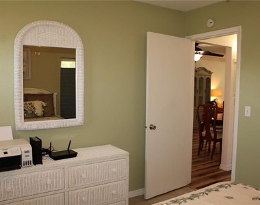 5062 Live Oak Circle - Photo Thumbnail 29