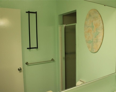 5062 Live Oak Circle - Photo Thumbnail 23