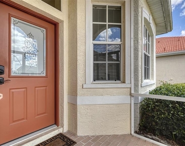 5939 Sandstone Avenue - Photo Thumbnail 4