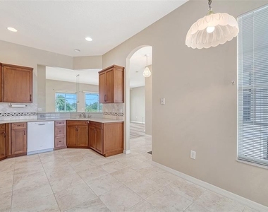 5939 Sandstone Avenue - Photo Thumbnail 12