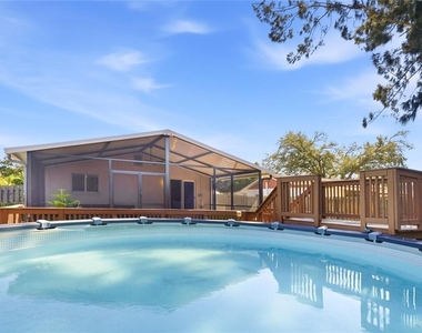 5320 Moeller Avenue - Photo Thumbnail 23