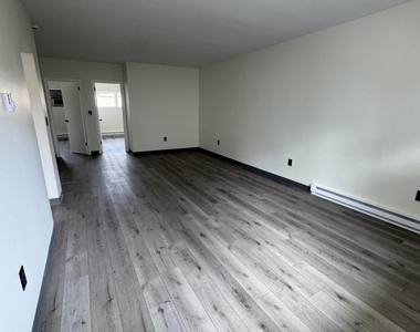 615 3rd Street - Photo Thumbnail 6