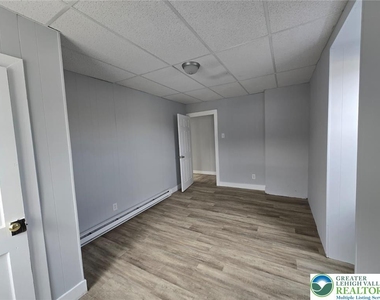 149 W Ridge - Photo Thumbnail 2