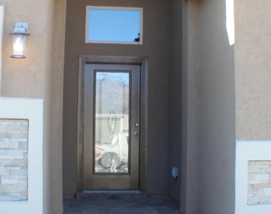 6757 Ixtapa Place - Photo Thumbnail 5