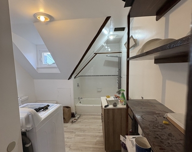 689 Maplewood Avenue - Photo Thumbnail 1
