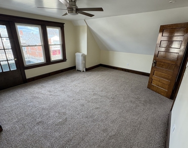 689 Maplewood Avenue - Photo Thumbnail 5