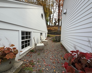 150 Ferry Road - Photo Thumbnail 26