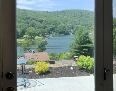 14 Lake Drive - Photo Thumbnail 2