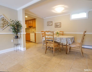 14 Lake Drive - Photo Thumbnail 11