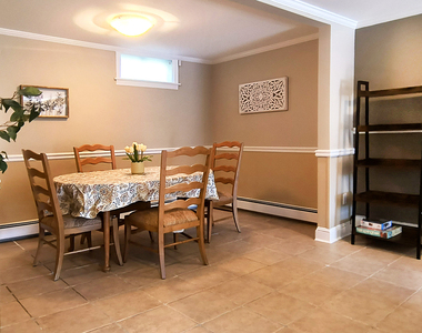 14 Lake Drive - Photo Thumbnail 9