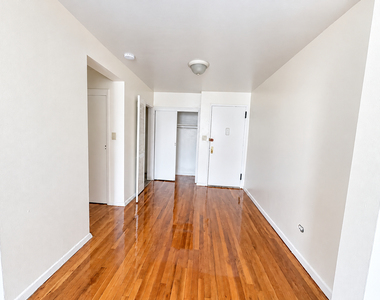 1902 Beverley Road - Photo Thumbnail 5