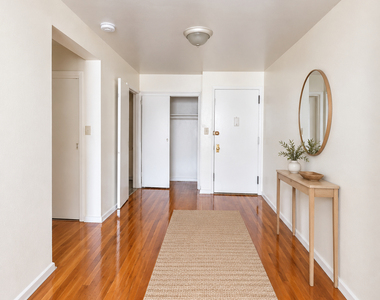 1902 Beverley Road - Photo Thumbnail 4