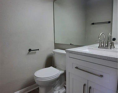 1632 Marathon Drive - Photo Thumbnail 10
