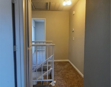 1632 Marathon Drive - Photo Thumbnail 19