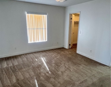 6800 E Lake Mead Boulevard - Photo Thumbnail 6