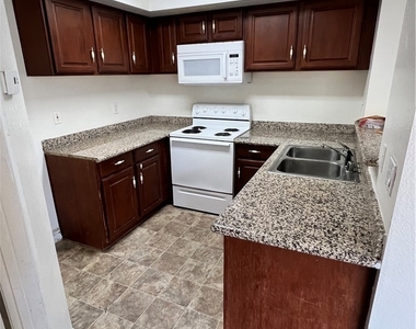 6800 E Lake Mead Boulevard - Photo Thumbnail 5