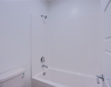 145 Aqua Commons Lane - Photo Thumbnail 23