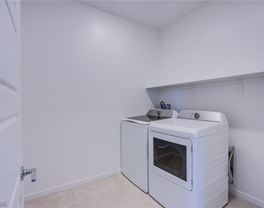 145 Aqua Commons Lane - Photo Thumbnail 22