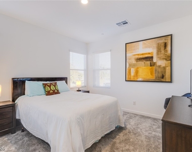 145 Aqua Commons Lane - Photo Thumbnail 12