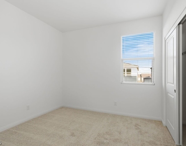 115 Cinder Cone Lane - Photo Thumbnail 17