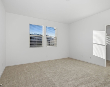115 Cinder Cone Lane - Photo Thumbnail 13