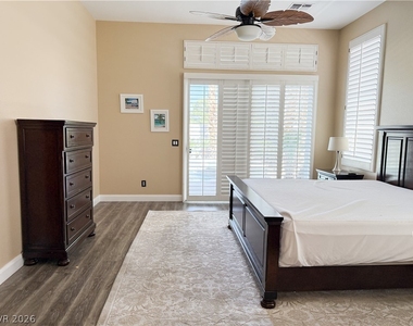 2012 Scarlet Rose Drive - Photo Thumbnail 16