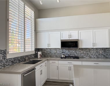 2012 Scarlet Rose Drive - Photo Thumbnail 21