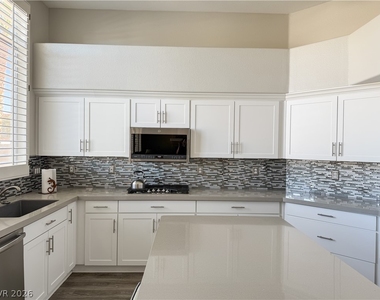 2012 Scarlet Rose Drive - Photo Thumbnail 20