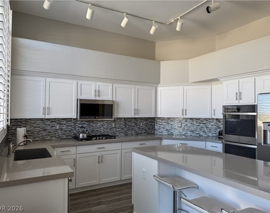 2012 Scarlet Rose Drive - Photo Thumbnail 28