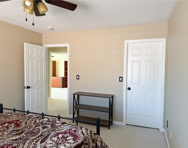 2012 Scarlet Rose Drive - Photo Thumbnail 36