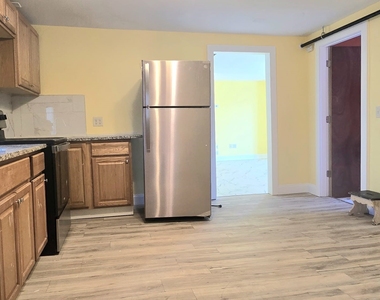 106 Madison Ave - Photo Thumbnail 6